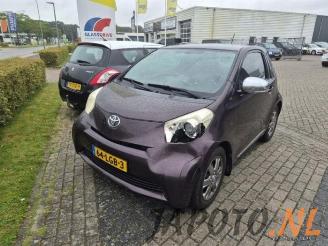 Sloopauto Toyota iQ iQ, Hatchback 3-drs, 2009 / 2015 1.0 12V VVT-i 2010/4