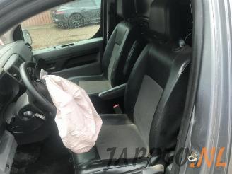 Toyota ProAce ProAce, Van, 2016 2.0 D-4D 122 16V Worker picture 15