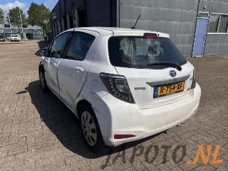 Toyota Yaris Yaris III (P13), Hatchback, 2010 / 2020 1.5 16V Hybrid picture 2