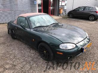 Mazda MX-5 MX-5 (NB18/35/8C), Cabrio, 1998 / 2005 1.8i 16V picture 13