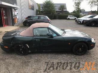 Mazda MX-5 MX-5 (NB18/35/8C), Cabrio, 1998 / 2005 1.8i 16V picture 12
