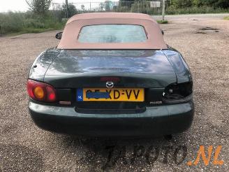 Mazda MX-5 MX-5 (NB18/35/8C), Cabrio, 1998 / 2005 1.8i 16V picture 10