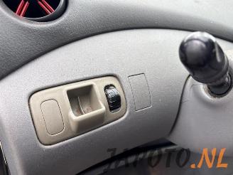 Toyota Yaris Yaris (P1), Hatchback, 1999 / 2005 1.0 16V VVT-i picture 12