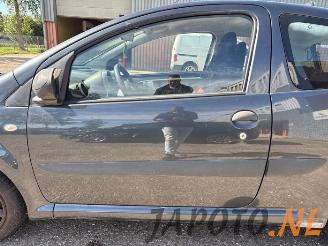 Toyota Aygo Aygo (B10), Hatchback, 2005 / 2014 1.0 12V VVT-i picture 13