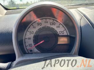 Toyota Aygo Aygo (B10), Hatchback, 2005 / 2014 1.0 12V VVT-i picture 11