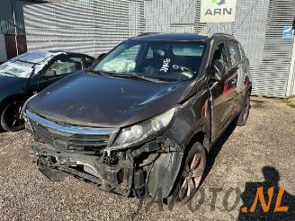 Salvage car Kia Sportage Sportage (SL), Terreinwagen, 2010 / 2016 2.0 CVVT 16V 4x2 2011/9