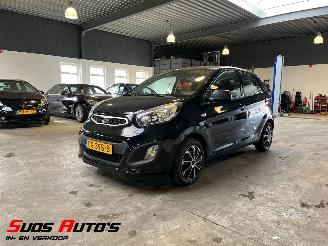 Schadeauto Kia Picanto 1.0 CVVT Airco 2011/7