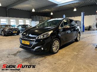 Auto incidentate Peugeot 208 1.2 PureTech Allure NL NAP! 2017/10