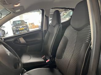 Peugeot 107 1.0 Active 83.000 NAP! picture 17