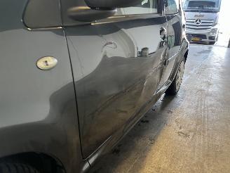 Peugeot 107 1.0 Active 83.000 NAP! picture 9