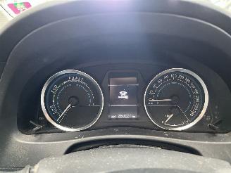 Toyota Auris 1.8 Hybrid Aspiration picture 17