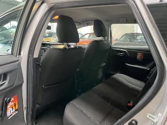 Toyota Auris 1.8 Hybrid Aspiration picture 10