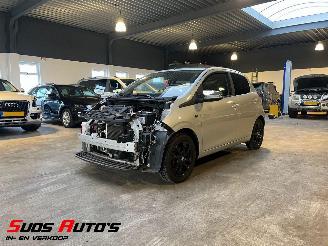 Coche accidentado Peugeot 108 1.0 e-VTi Collection TOP! 2018/12
