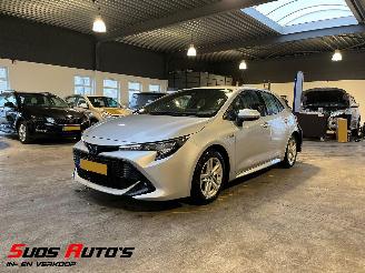 krockskadad bil auto Toyota Corolla 1.8 Hybrid Active 70.000 KM 2019/9