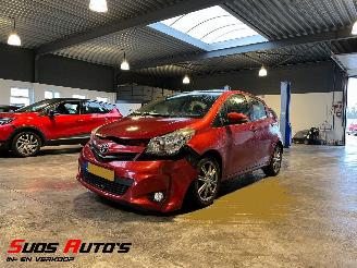 skadebil auto Toyota Yaris 1.3 VVT-i Aspiration 2012/4