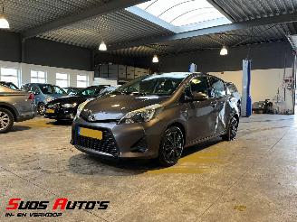 krockskadad bil auto Toyota Yaris 1.5 Full Hybrid NL NAP! 2012/11