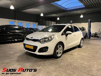 skadebil auto Kia Rio 1.2 CVVT Super Pack NL NAP! 2012/11