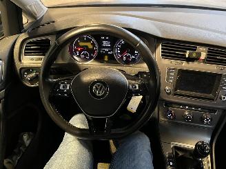 Volkswagen Golf 1.6 TDI Trendline Plus BlueMotion picture 18