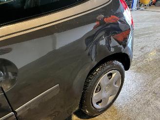 Renault Twingo 1.2 16V Collection NAP! picture 9