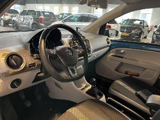 Volkswagen Up! 1.0 BMT move up! picture 19