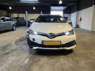 Toyota Auris Touring Sports 1.8 Hybrid picture 8