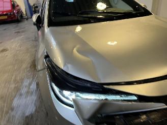 Toyota Corolla Touring Sports 2.0 Hybrid 106.000 NAP! picture 10