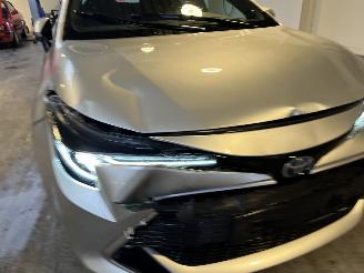 Toyota Corolla Touring Sports 2.0 Hybrid 106.000 NAP! picture 12