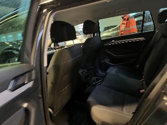 Volkswagen Passat 1.4 TSI PHEV GTE Business picture 13