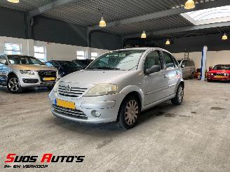 Voiture accidenté Citroën C3 1.4i Exclusive NAP + APK! 2003/9