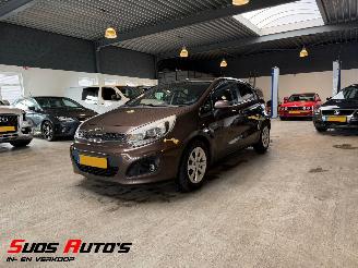 skadebil auto Kia Rio 1.2 CVVT Plus Pack NAP! 2012/4