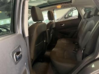 Nissan Qashqai 1.6 Connect Edition NL NAP! picture 12
