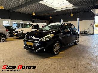 Unfallwagen Peugeot 208 1.2 PureTech Allure 2018/2