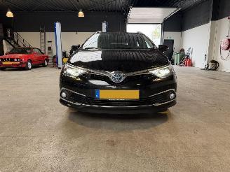 Toyota Auris 1.8 Hybrid Executive picture 8