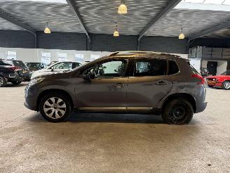 Peugeot 2008 1.2 PureTech Allure Automaat! 90.000 KM! picture 2