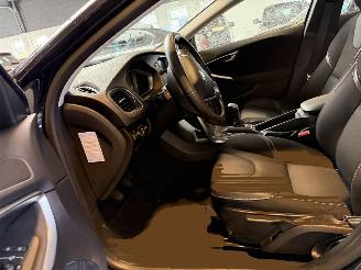 Volvo V-40 2.0 D2 Nordic+ picture 20