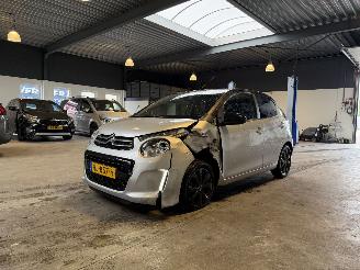 Coche accidentado Citroën C1 1.2 PureTech Shine 2015/11
