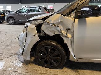 Citroën C1 1.2 PureTech Shine picture 13