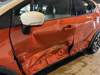 Renault Captur 0.9 TCe Dynamique picture 9