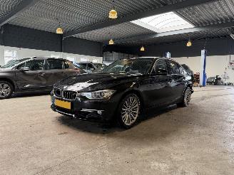 skadebil auto BMW 3-serie 320i Executive 2015/7