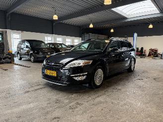 krockskadad bil auto Ford Mondeo 1.6 EcoBoost Titanium 2011/11