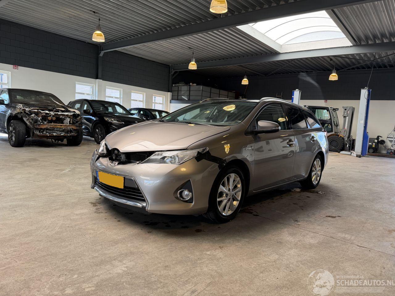 Toyota Auris Touring Sports 1.8 Hybrid Sports 170.000 NAP!