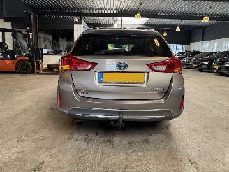Toyota Auris Touring Sports 1.8 Hybrid Sports 170.000 NAP! picture 4