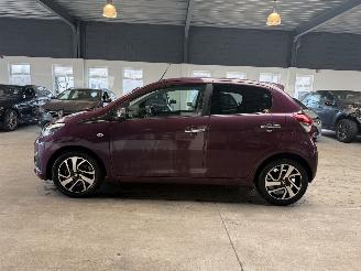 Peugeot 108 1.2 TOP! Roland Garros picture 2