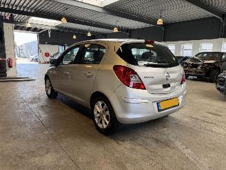 Opel Corsa 1.2-16V Berlin picture 3