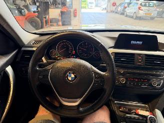 BMW 3-serie 316d High Executive picture 19