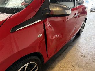 Peugeot 108 1.0 e-VTi Allure NAP! picture 9