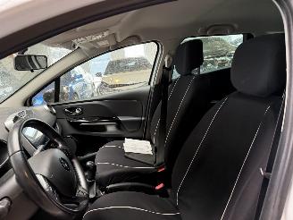 Renault Clio 0.9 TCe Night&Day picture 17