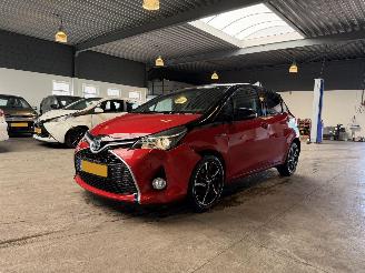 krockskadad bil auto Toyota Yaris 1.5 Hybrid Dynamic 81.000 KM! 2016/9