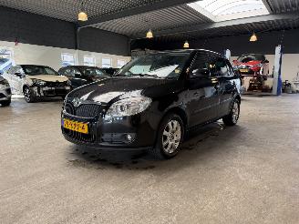 skadebil auto Skoda Fabia 1.4-16V Sprint 2010/3