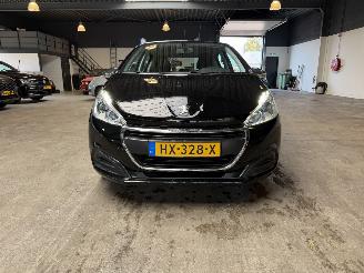 Peugeot 208 1.2 PureTech Active picture 8